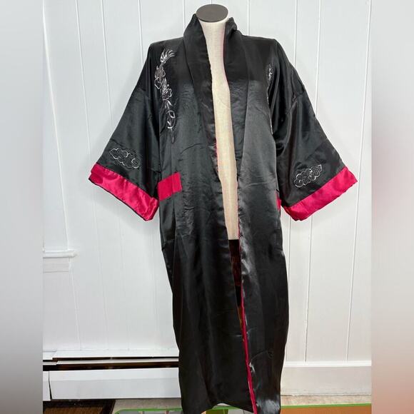Reversible Satin Japan Belted Kimono Robe - Dragon Embroidered Red Black Long - Picture 6 of 9